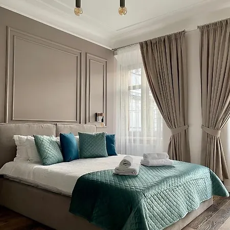 Von Cruss In 利沃夫