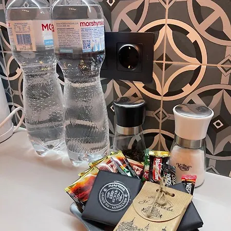 Von Cruss In Apartman *