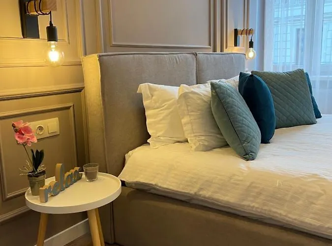 Von Cruss In Apartamento *