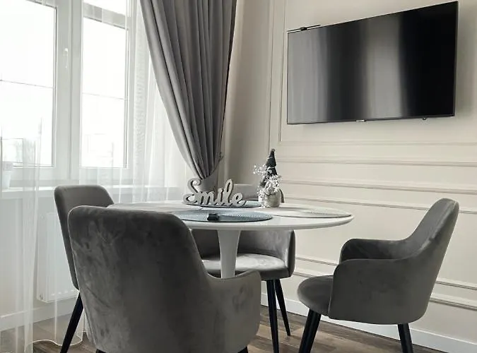 Von Cruss In إلفيف